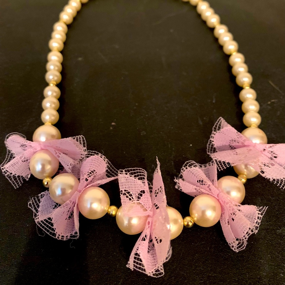 🥳Host Pick 🤩Vintage Madonna style 80s necklace